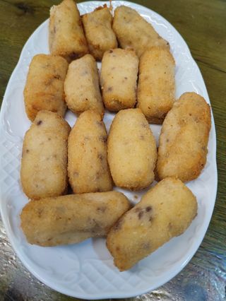 Croquetas Caseras  de jamón (8 Uds.)