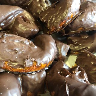 Lazos De Hojaldre Con Chocolate