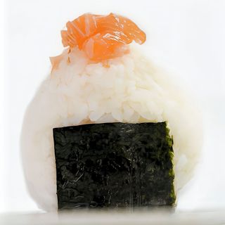 071 - Onigiri spicy salmon