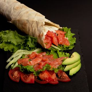 Шаурма з малосольним Лососем