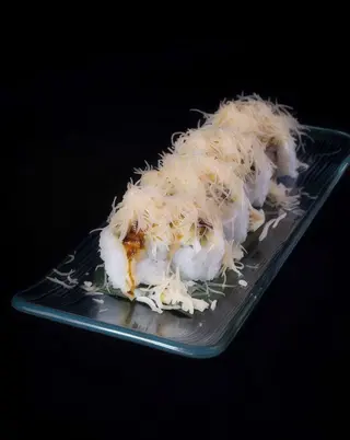 Roll mexicano de salmón