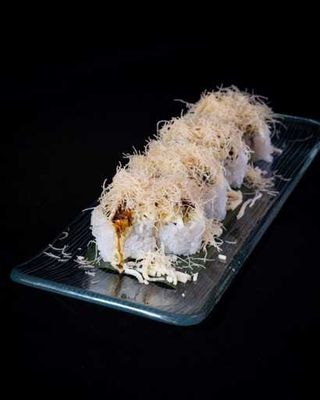 Roll mexicano de salmón