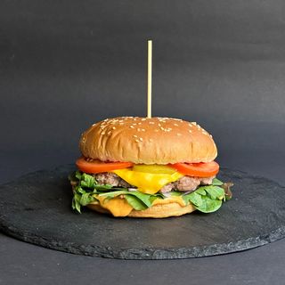 Бургер яловичий (250г)