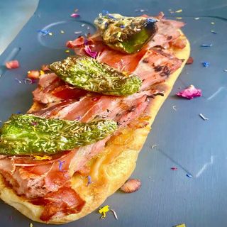 Coca Solomillo Y Mermelada De Bacon