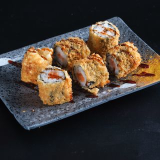 23.Maki de salmón Frito (6uds.)