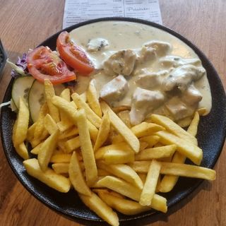 Piletina u gorgonzoli