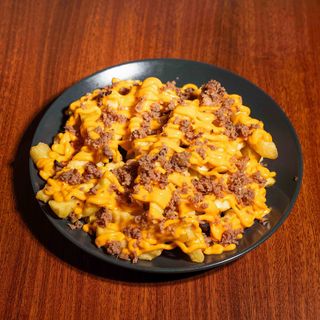 Uatata Suprema Cheddar and Bacon French Fries