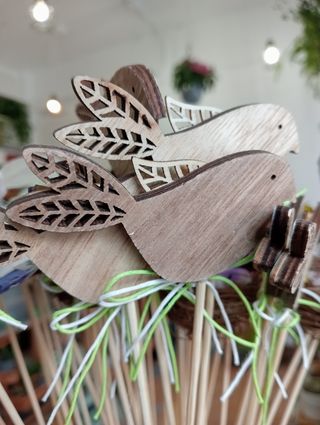 Pin Pájaro de madera