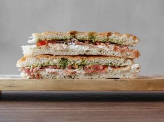 Focaccia crudo di Tassa