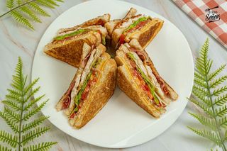 Sándwich club house