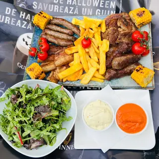 Grilled Super Sampler pentru 2 persoane