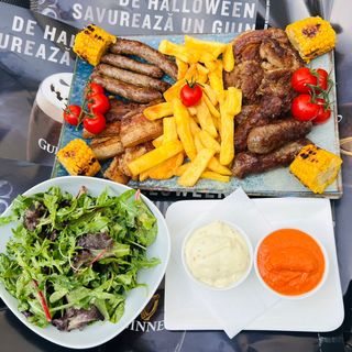 Grilled Super Sampler pentru 2 persoane