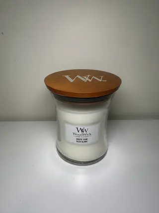 Ароматична свічка Woodwick Medium White Teak