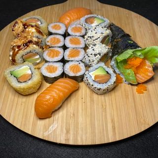 63B- Combinado Salmón (19 pzs.)