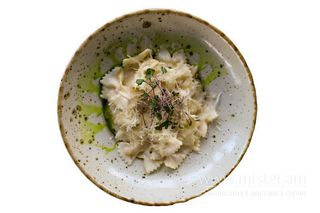 Фарфалле з куркою та грибами (300г)