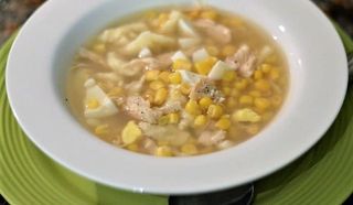 21. Zuppa di mais con pollo
