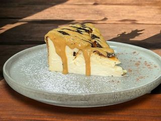 Баський палений чізкейк / Cheesecake basco bruciato (150g)