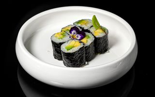 Ho06. Hosomaki avocado 6 pezzi