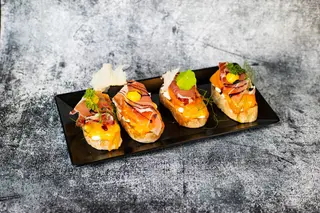 Bruschete cu prosciutto crudo K