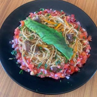 Pan fried Beef with Spagetti