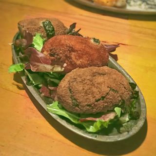 ració croq. xipirons (4u)