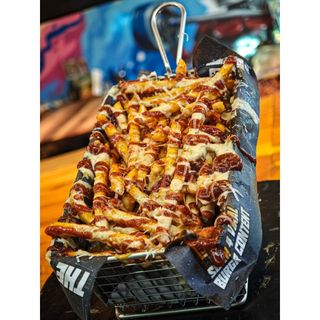 THE SPICY BLUE CHEESE LOADED FRIES 400g