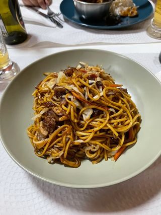 Misto chowmein