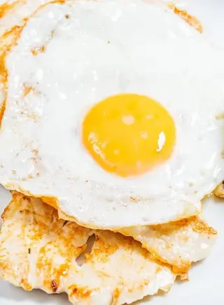 Bife Frango c/Ovo