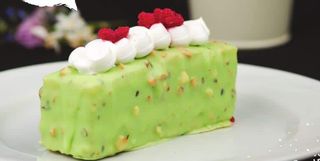Pistachio bar