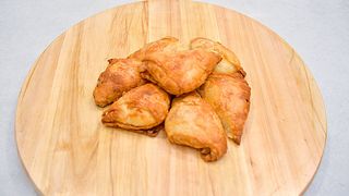 Mini trouglasta pita sa spanaćem i sirom 55 g