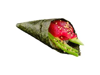 Temaki maguro avocado