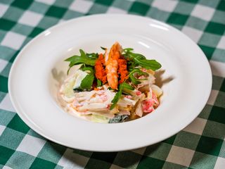 Салат з сніжним крабом та креветкою (240g)