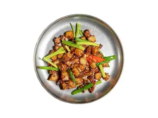 Сіанська картопля зі свининою (250g)