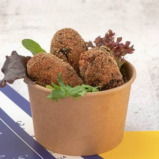 Ración De Croquetas De Pollo (9 Uds.)