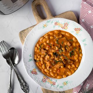 Боб по манастирски (350г)