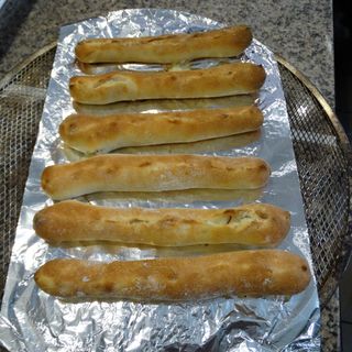 Paluch chlebowy z serem i bekonem