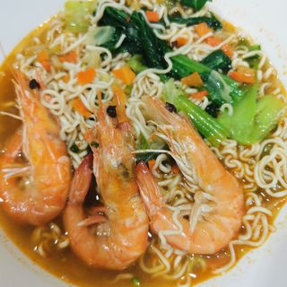 67.Ramen con gamberi 