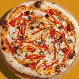 პიცა ვეგეტარიანული 8 ნაჭრიანი 33 სმ. 640 გრ.