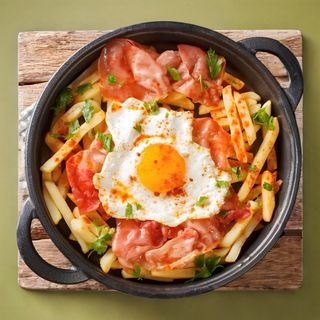 Ovos Rotos com Presunto Ibérico e Broa