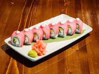TUNA ROLL (8BUC)