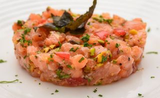 9 Tartar De Salmón