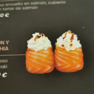 173. Gunkan De Salmón Y Philadelphia (2 Uds.)