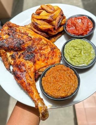 Demi Poulet Grillé + Alloco
