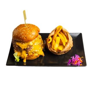 Kugla special burger