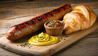 Plăcintă Kasekrainer Wurstger