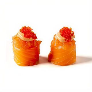 62. Gunkan Spicy Salmón