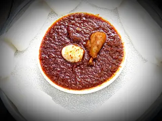 Doro Wot (Two drumsticks)
