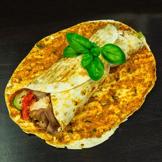 Lahmacun z samym mięsem