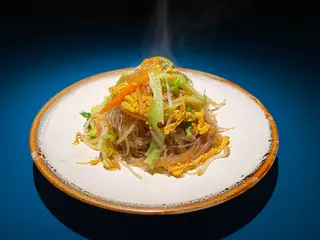 128. Spaghetti di soia con verdure