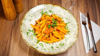 Penne cu dovlecel și busuioc